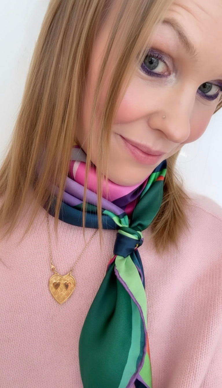 Iris Variation Icon Scarf